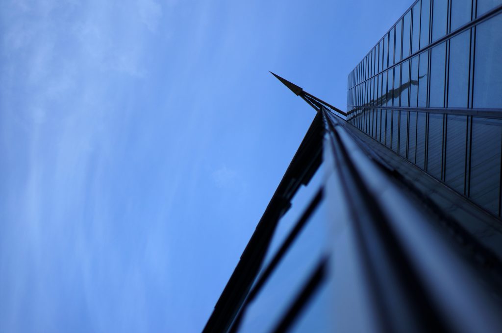 Thi công bảng biển hiệu quảng cáo đẹp giá rẻ