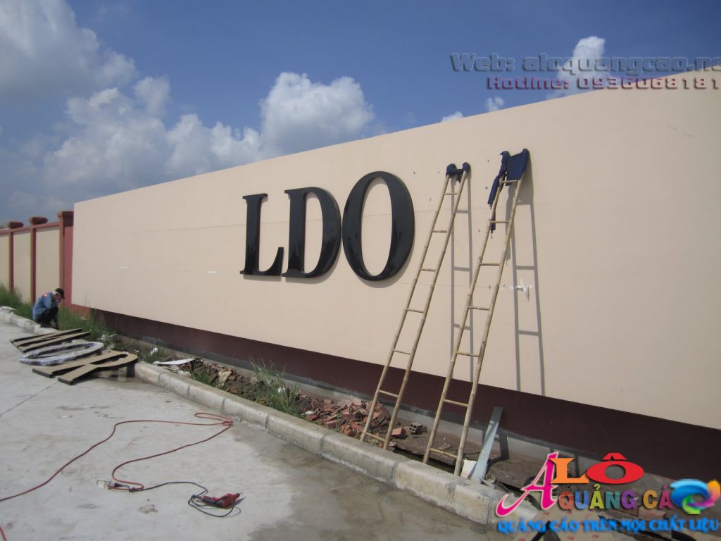 Thi công bảng biển hiệu quảng cáo đẹp giá rẻ