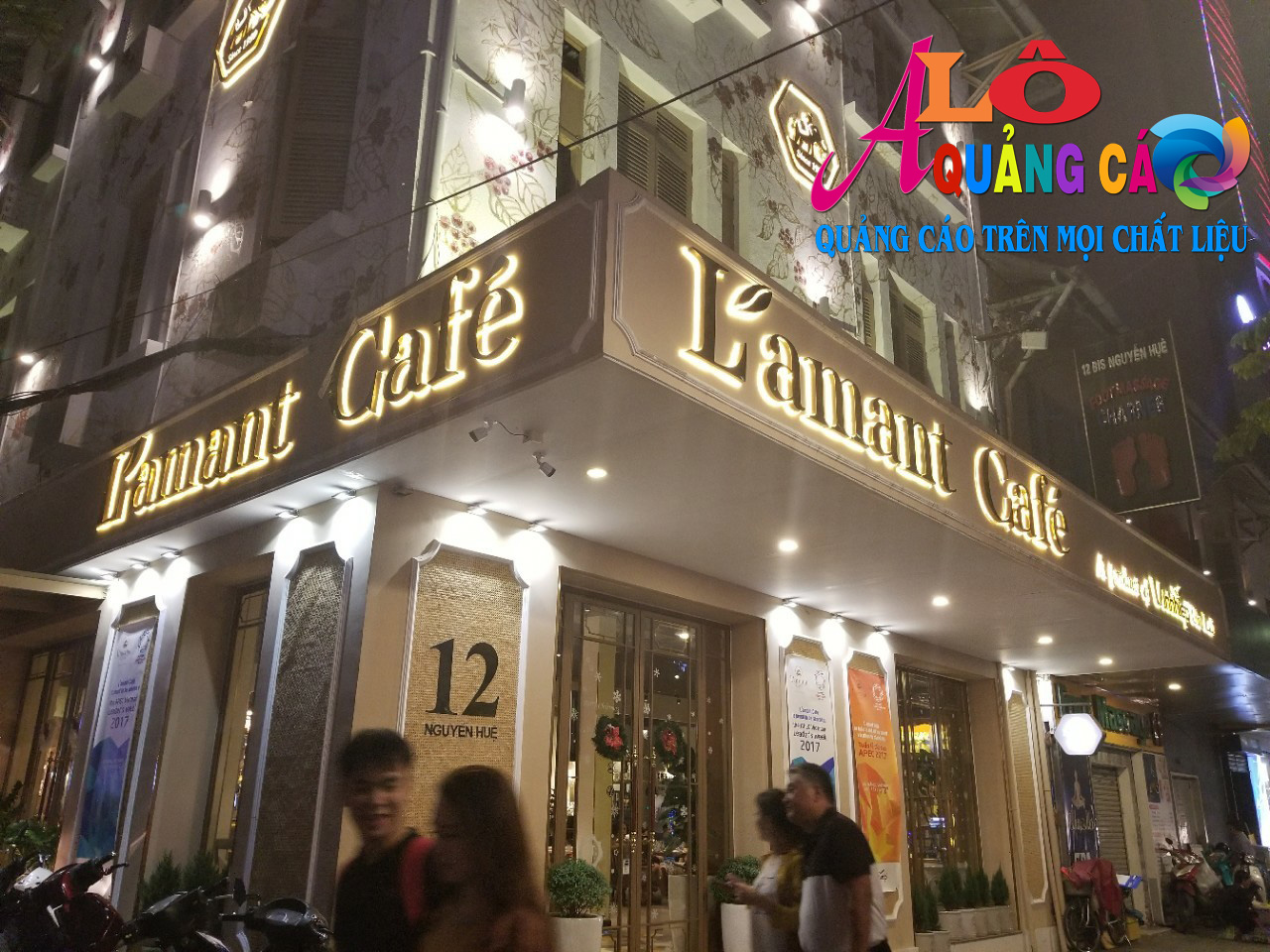 LAmant Cafe