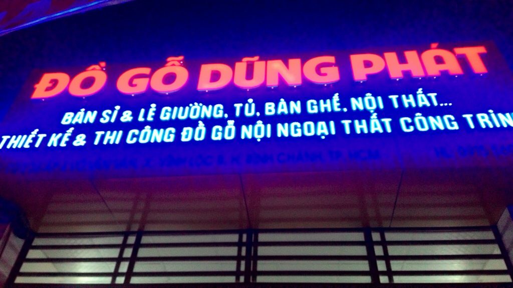 Thi công bảng biển hiệu quảng cáo đẹp giá rẻ
